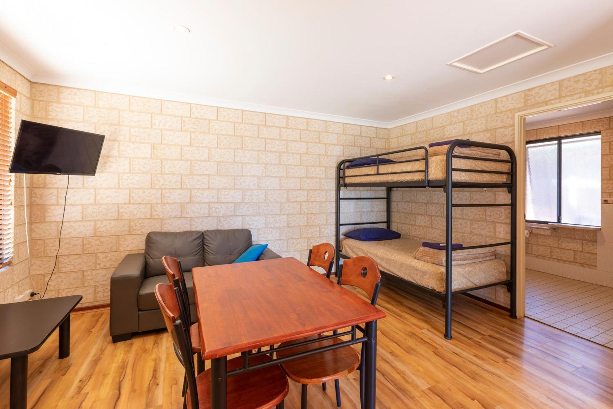Kalbarri Tudor Holiday Park מראה חיצוני תמונה