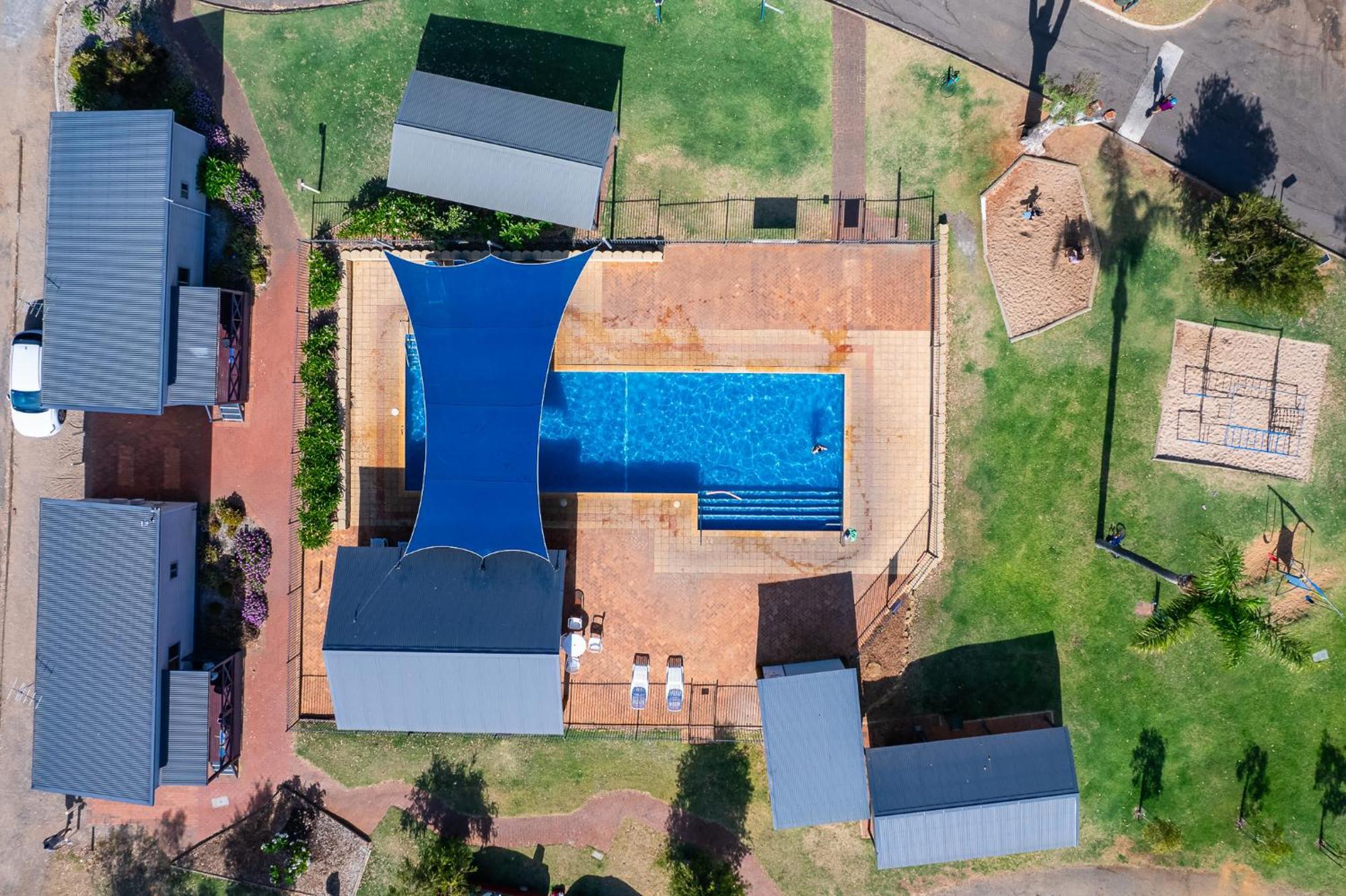 Kalbarri Tudor Holiday Park מראה חיצוני תמונה